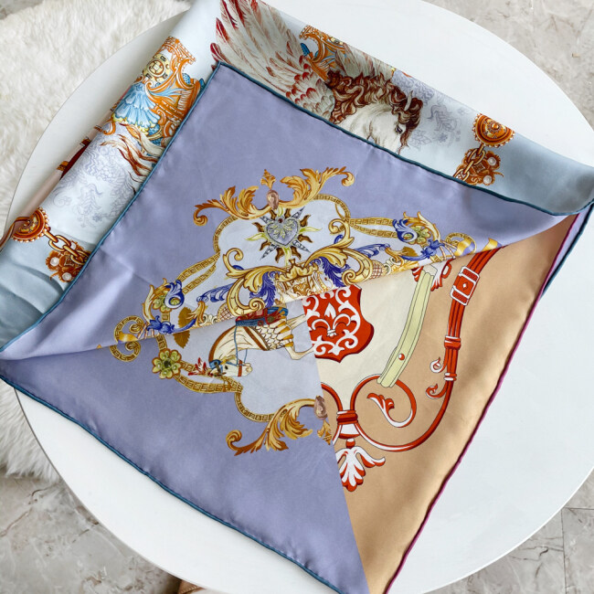 Carriage And Horse Double-sides Print 16 Momme Silk Twill Scarf